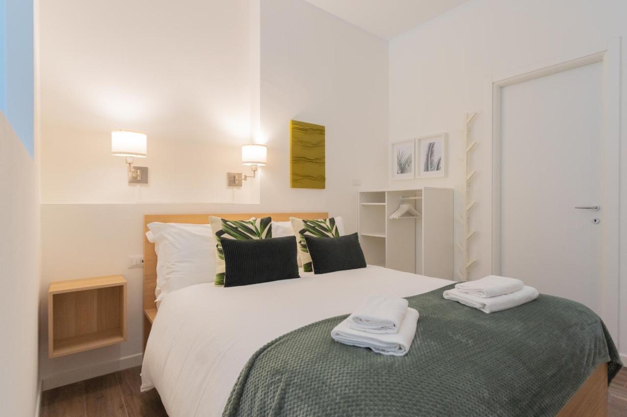 Enchanted Como Lake - Tremezzo Apartments By Rent All Como Bagian luar foto