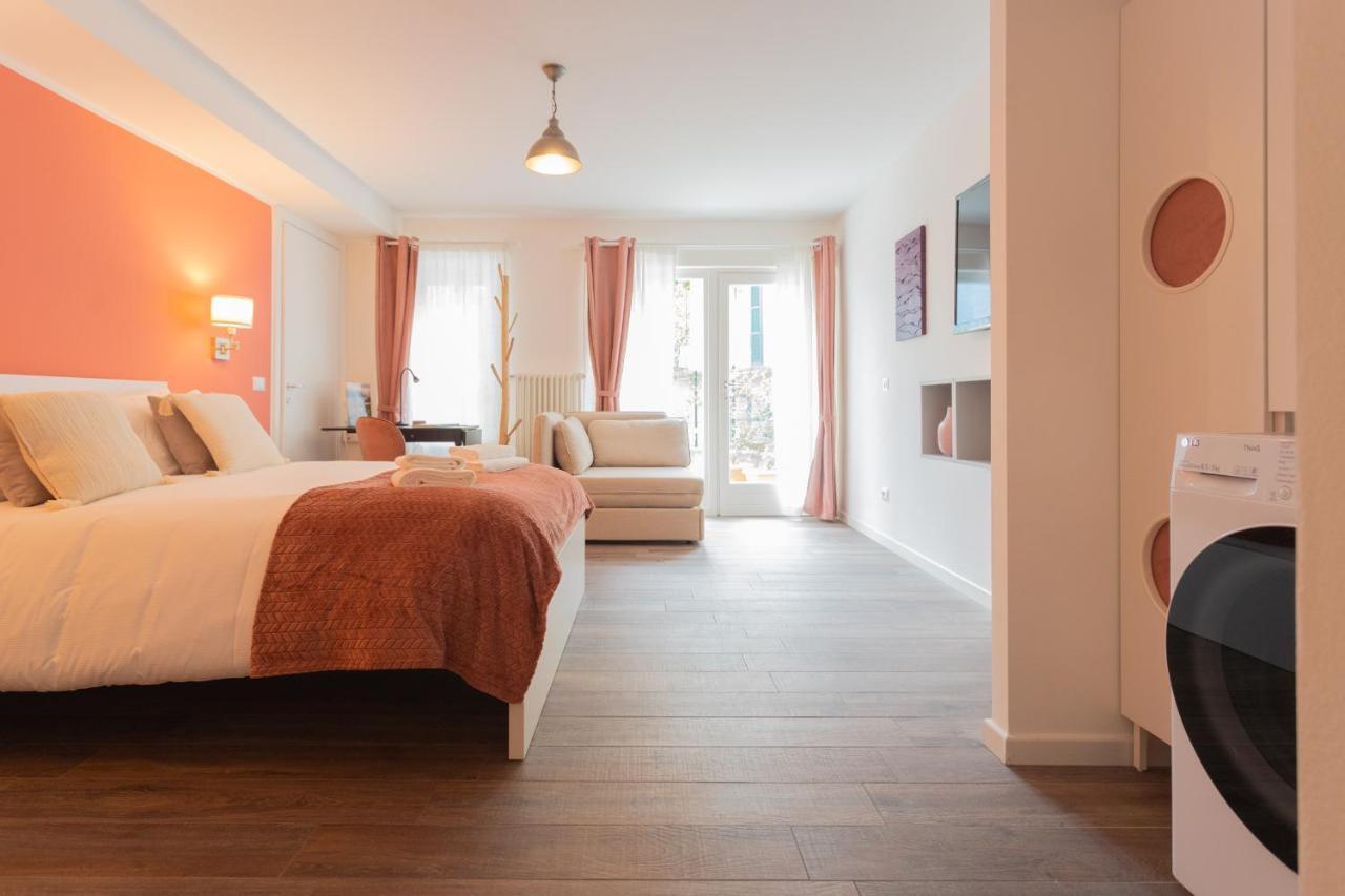 Enchanted Como Lake - Tremezzo Apartments By Rent All Como Bagian luar foto