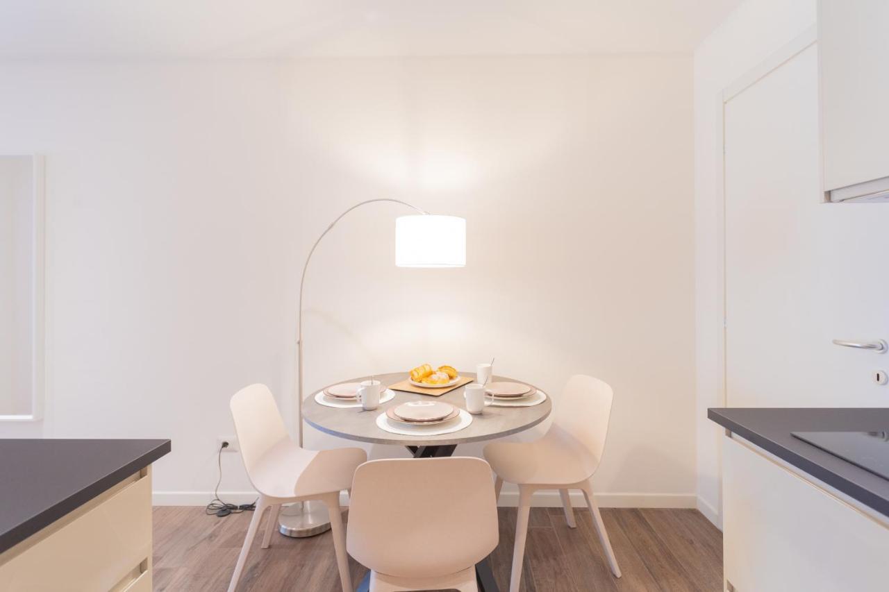 Enchanted Como Lake - Tremezzo Apartments By Rent All Como Bagian luar foto