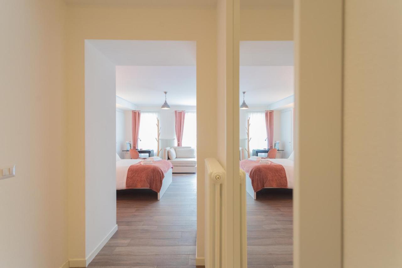 Enchanted Como Lake - Tremezzo Apartments By Rent All Como Bagian luar foto