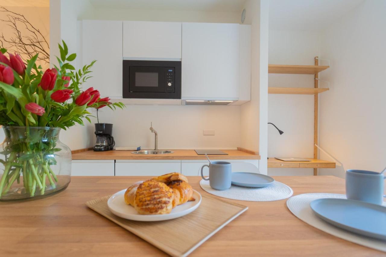 Enchanted Como Lake - Tremezzo Apartments By Rent All Como Bagian luar foto